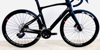 Used Pinarello X3 SRAM RIVAL AXS 2023 2023 Road & Gravel, Black — image 8 of 8