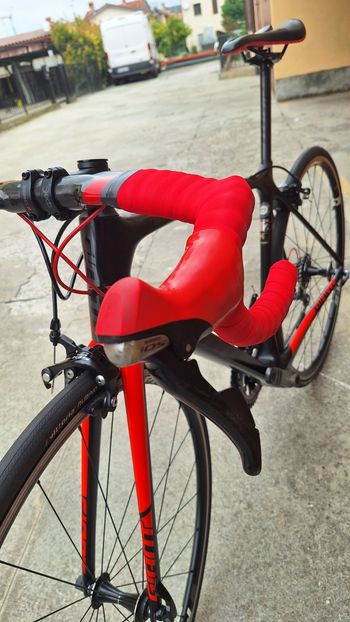 Used Giant Tcr Shimano 105 2016 Road & Gravel, Black — image 8 of 8