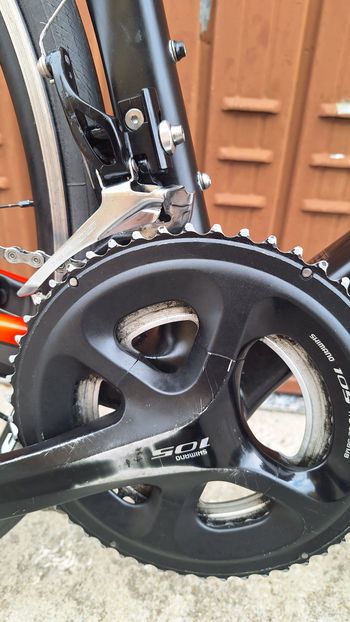 Used Giant Tcr Shimano 105 2016 Road & Gravel, Black — image 6 of 8