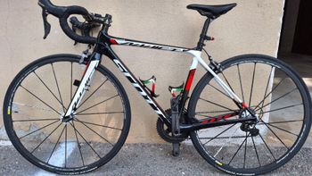 Used Scott Addict 20 2016 Road & Gravel, Schwarz — image 2 of 13