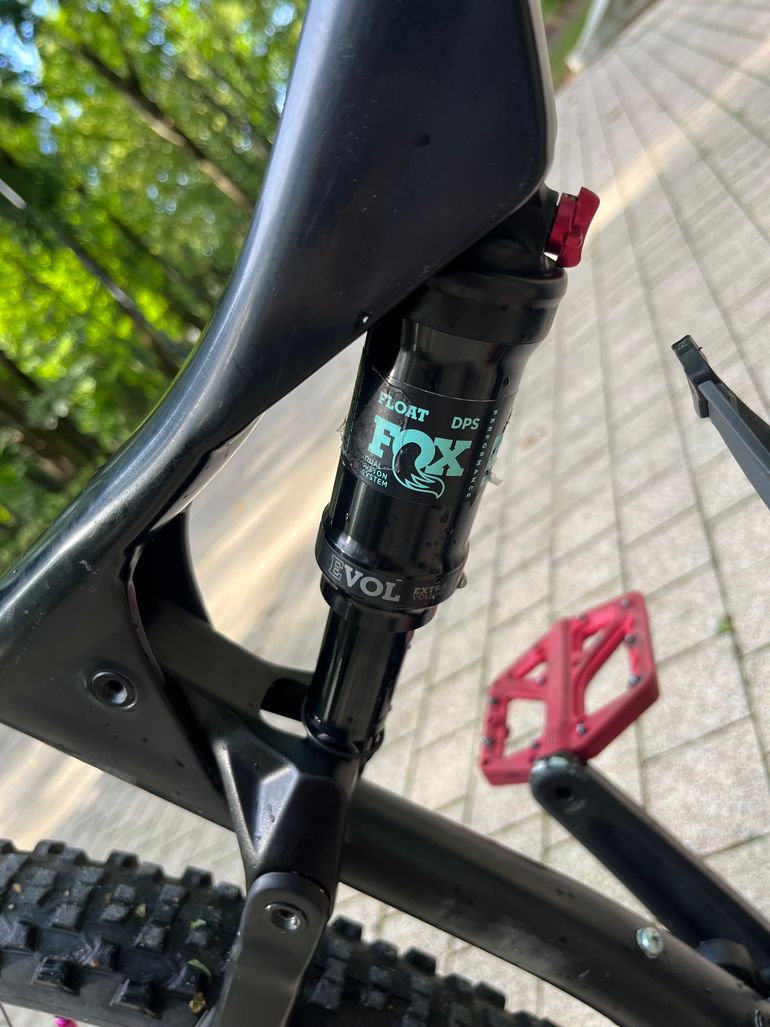 Used Orbea Oiz Shimano Saint 2021 Mountainbike, Black, 29 — image 7 of 11
