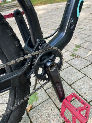 Used Orbea Oiz Shimano Saint 2021 Mountainbike, Black, 29 — image 6 of 11