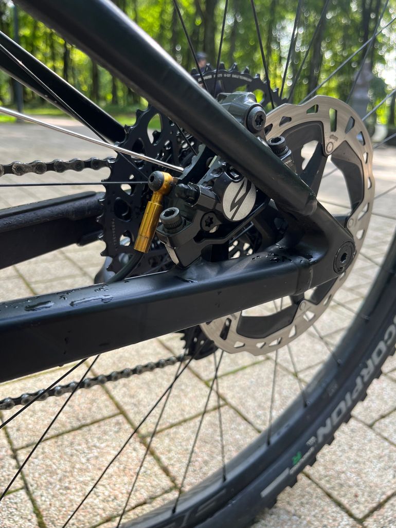 Used Orbea Oiz Shimano Saint 2021 Mountainbike, Black, 29 — image 10 of 11
