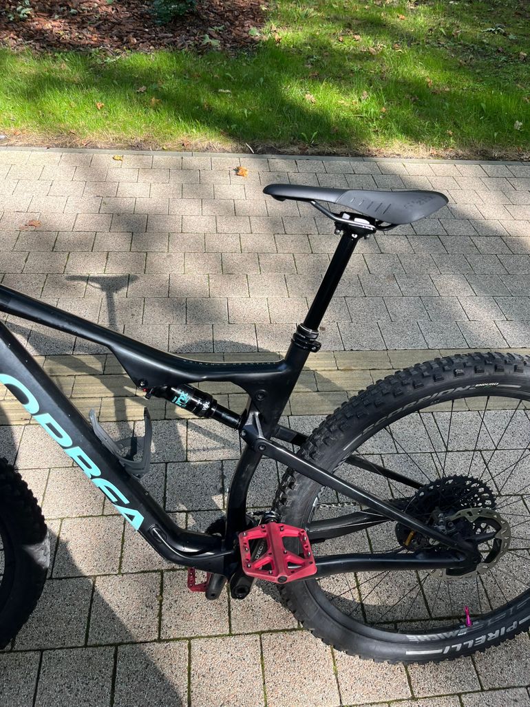 Used Orbea Oiz Shimano Saint 2021 Mountainbike, Black, 29 — image 11 of 11