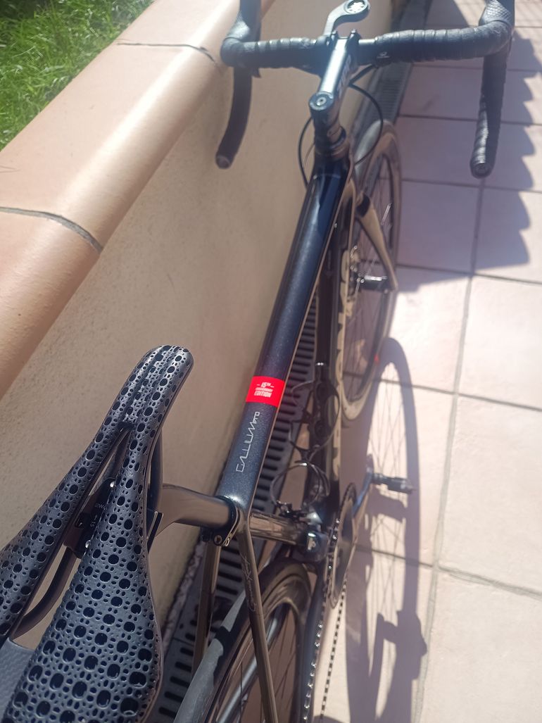 Used Argon 18 Gallium Pro Disc 15th Anniversary Shimano Ultegra Di2 2019 2019 Road & Gravel — image 2 of 3