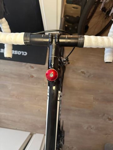 Brugt Trek Émonda SL 8 RED 2016 Road & Gravel — billede 15 af 18