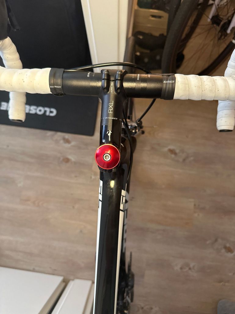 Used Trek Émonda SL 8 RED 2016 Road & Gravel — image 15 of 18