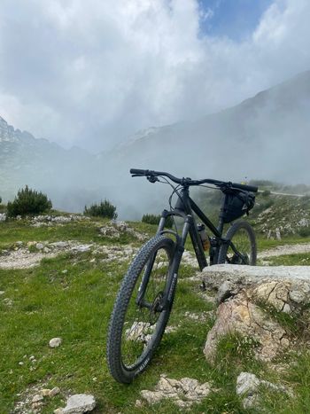 Used Ghost Kato FS Essential 2024 2024 Mountainbike, Negro — image 1 of 6