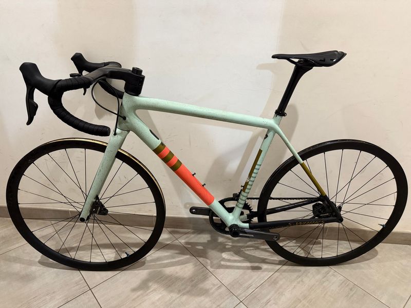 Używany Specialized Crux Pro 2024 2024 Road & Gravel — zdjęcie 2 z 8