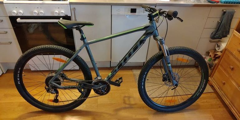 Used Scott Aspect 740 Hardtail MTB - 27.5 Inch - 2018 2018 Mountainbike, Light Gray — image 2 of 7