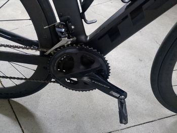 Used Trek Madone SL 6 Disc 2020 2020 Road & Gravel — image 4 of 9