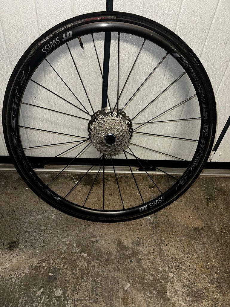 Used Canyon CANYON Ultimate CF SL 9.0 Disc 2017 Road & Gravel, Schwarz — image 5 of 5