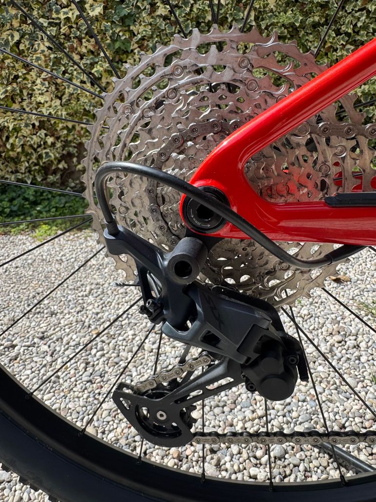 Used Trek Supercaliber SL 9.6 Gen 2 2025 2025 Mountainbike — image 3 of 5
