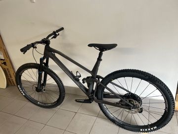Brugt Mondraker F-PODIUM CARBON SE 2023 2023 Mountainbike — billede 5 af 10
