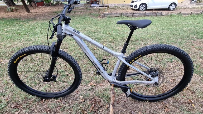 Gebrauchtes Orbea LAUFEY H10 2023 2023 Mountainbike, Hellgrau, 29 — Bild 2 von 9