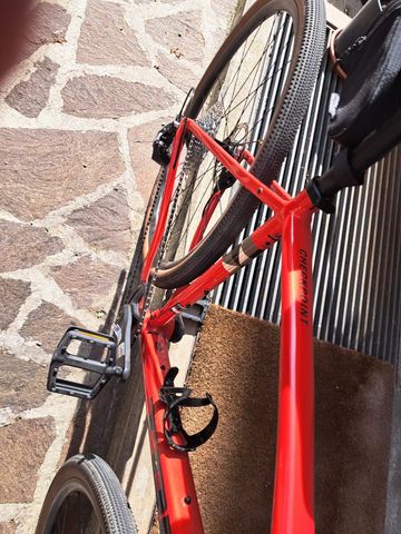 Used Trek Checkpoint ALR 5 2025 2025 Road & Gravel, Red — image 8 of 13