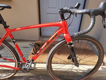 Used Trek Checkpoint ALR 5 2025 2025 Road & Gravel, Red — image 6 of 13