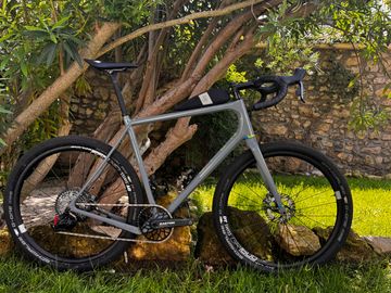 Used Open Wi.de 2022 Road & Gravel, Light Gray — image 1 of 9