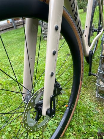 Used Canyon Grizl CF SLX 8 Di2 2024 2024 Road & Gravel, White — image 7 of 13