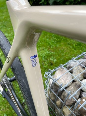Used Canyon Grizl CF SLX 8 Di2 2024 2024 Road & Gravel, White — image 9 of 13