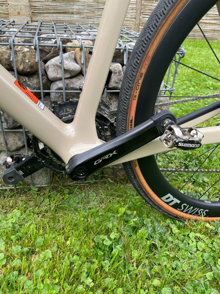 Used Canyon Grizl CF SLX 8 Di2 2024 2024 Road & Gravel, White — image 12 of 13