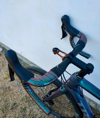 Used Trek Émonda SL 5 Disc 2020 2020 Road & Gravel, Green — image 3 of 5