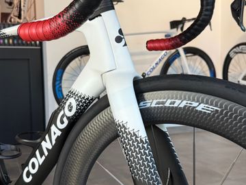 Used Colnago Y1rs 2025 Road & Gravel, White — image 9 of 15