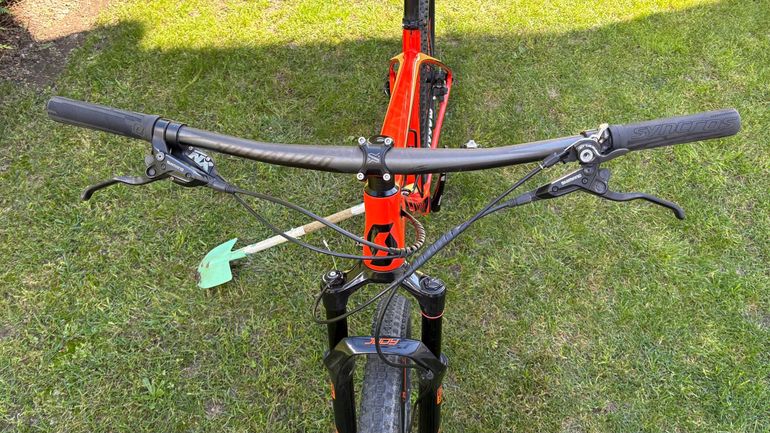 Used Scott Scale 935 2018 Mountainbike, Orange — image 12 of 15