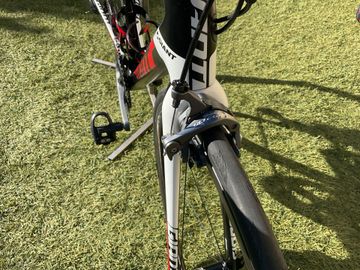 Używany Giant TCR Advanced Pro 1 2018 2018 Road & Gravel — zdjęcie 8 z 9