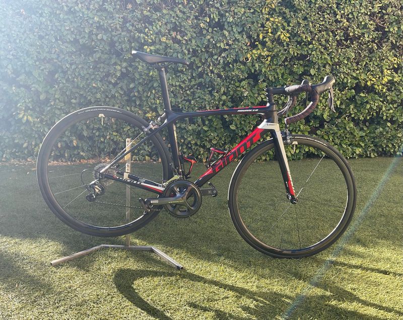 Used Giant TCR Advanced Pro 1 2018 2018 Road & Gravel