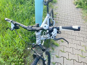 Used Poison Zyankali 2019 Mountainbike, White, 26 — image 7 of 13