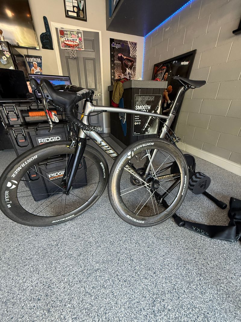 Used Specialized Sagan 2022 Road & Gravel