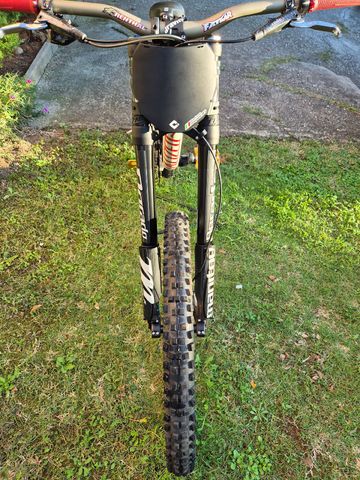 Gebrauchtes Specialized Demo SRAM X9 2013 Mountainbike, Schwarz, Verschieden — Bild 4 von 7