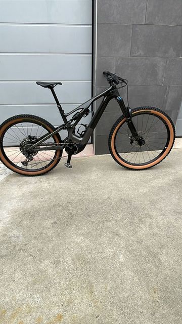 Käytetty Specialized Turbo Levo Expert 2022 2022 Mountainbike — kuva 2 / 7