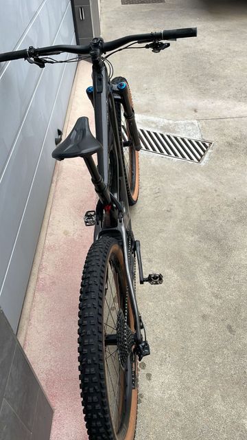 Käytetty Specialized Turbo Levo Expert 2022 2022 Mountainbike — kuva 6 / 7