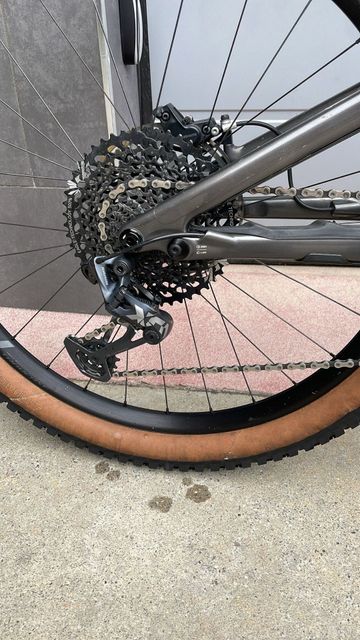 Käytetty Specialized Turbo Levo Expert 2022 2022 Mountainbike — kuva 7 / 7