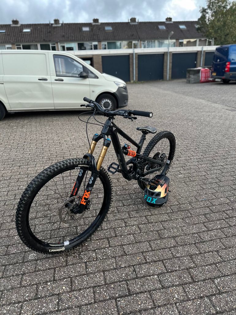 YT Industries Core 2025