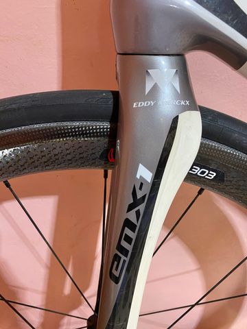 Used Eddy Merckx EMX-1 Frameset 2015 Road & Gravel, White — image 7 of 13