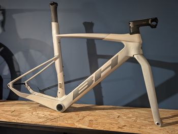 BH, Aerolight Frameset