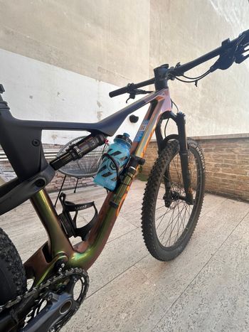 Used Orbea OIZ M21 2024 2024 Mountainbike, Green, 29 — image 3 of 10