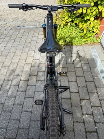 Merida eONE-SIXTY 9000 2021 2021 Mountainbike usato, Grigio chiaro — immagine 3 di 4