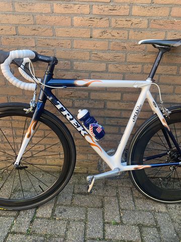 Tweedehands Trek Madone SL 5.9 2006 2006 Road & Gravel — afbeelding 8 van 12