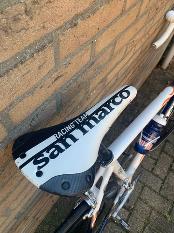Tweedehands Trek Madone SL 5.9 2006 2006 Road & Gravel — afbeelding 10 van 12