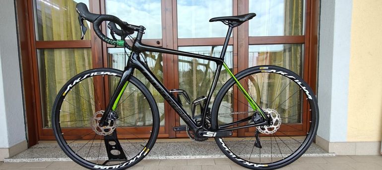 Used Cannondale Synapse Carbon Disc Ultegra 2018 2018 Road & Gravel, Black — image 2 of 6