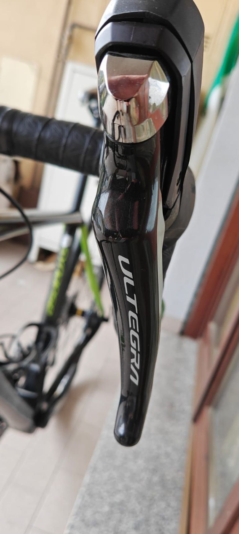Used Cannondale Synapse Carbon Disc Ultegra 2018 2018 Road & Gravel, Black — image 3 of 6