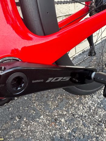 Used Trek Madone SLR 6 Gen 7 2023 2023 Road & Gravel, Red — image 21 of 25