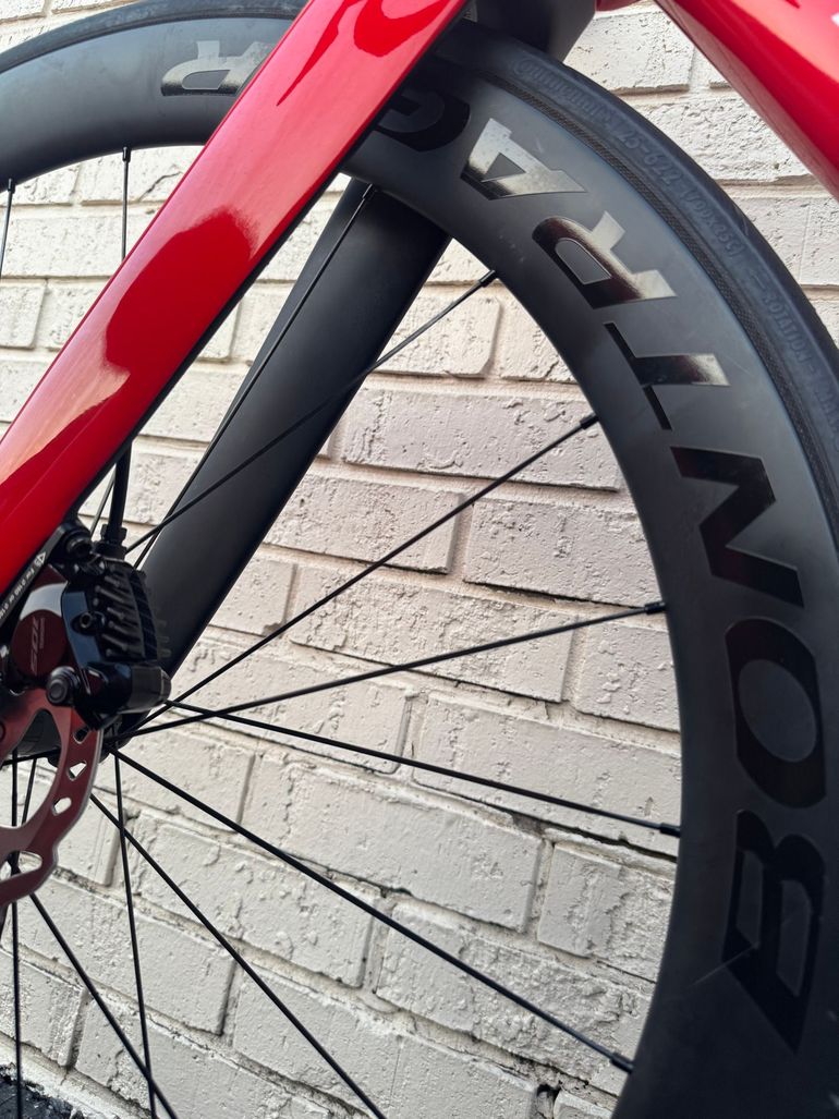 Used Trek Madone SLR 6 Gen 7 2023 2023 Road & Gravel, Red — image 19 of 25