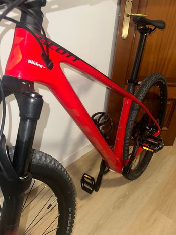 Used Scott Scale 940 2022 2022 Mountainbike, Red, 29 — image 3 of 6