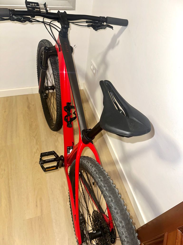 Used Scott Scale 940 2022 2022 Mountainbike, Red, 29 — image 4 of 6