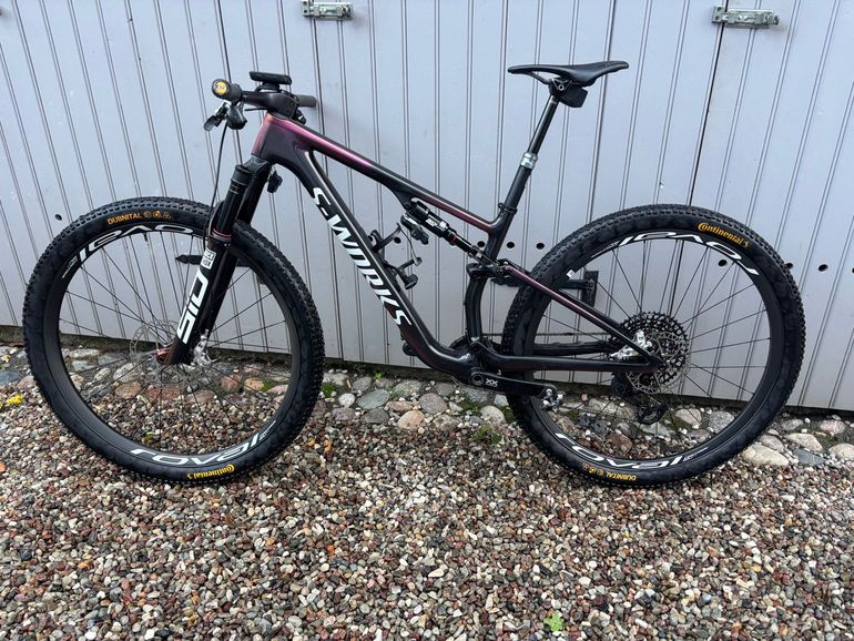 Used Specialized Epic 8 S-works 2024 Mountainbike — image 2 of 5